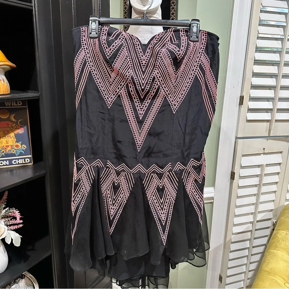 Free People Radiating Angles Black Strapless Dress Size 4